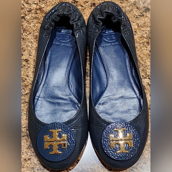 TORY BURCH Patent Leather Reva Ballet Flats - Blue/Gold- Size 7 - Picture 4 of 8